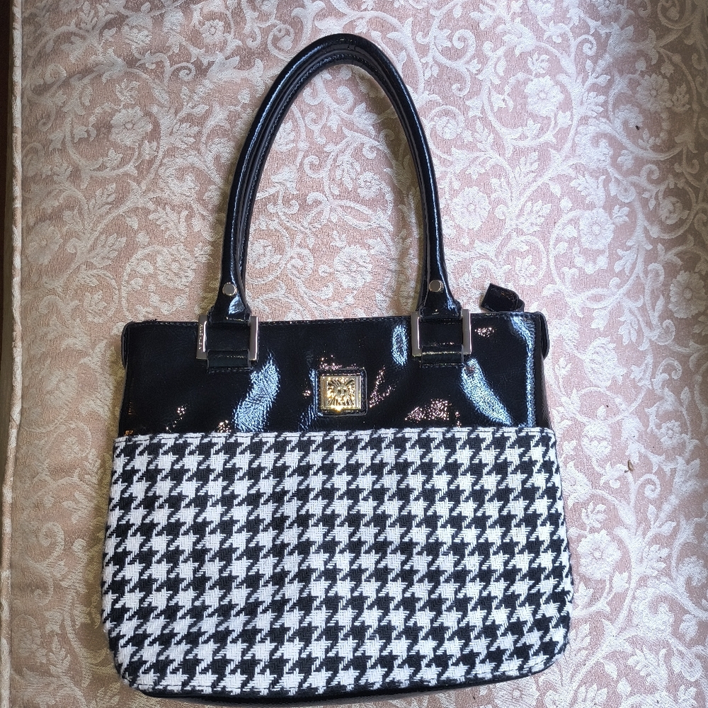 Anne Klein Black & White Houndstooth Patent Leather Bag Old Money Luxury